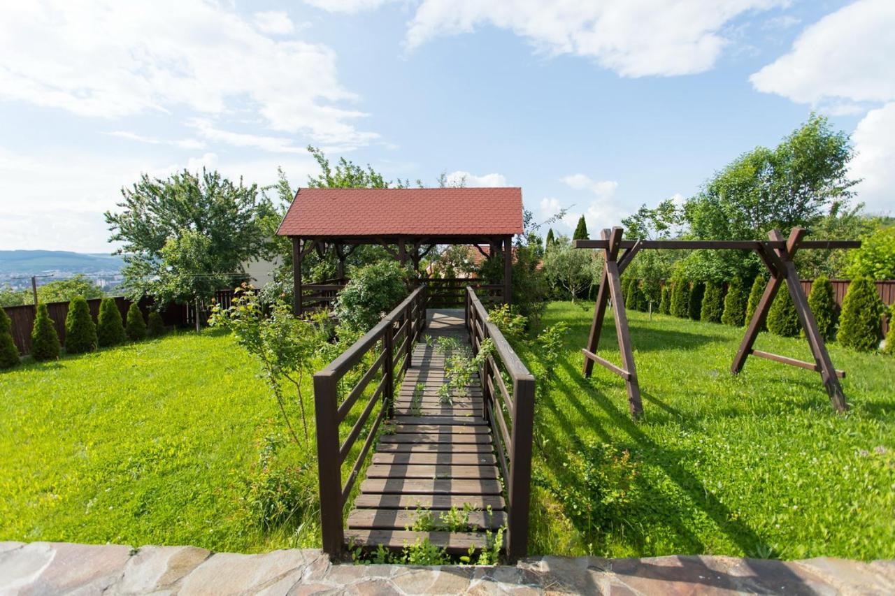 Pensiunea Full Târgu-Mureş Buitenkant foto
