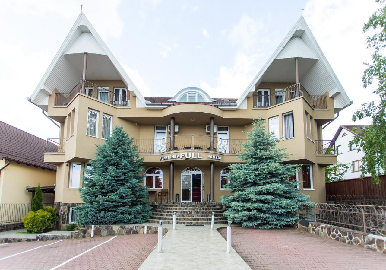 Pensiunea Full Târgu-Mureş Buitenkant foto